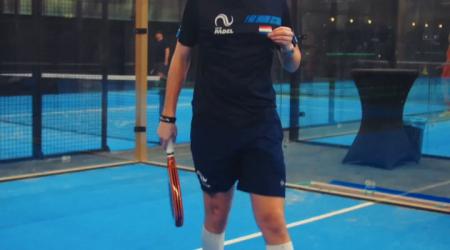 Goed / Fout: Diepe lob terugspelen